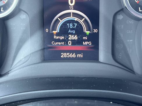 Used 2023 RAM 1500 Big Horn AWD/4WD image 6