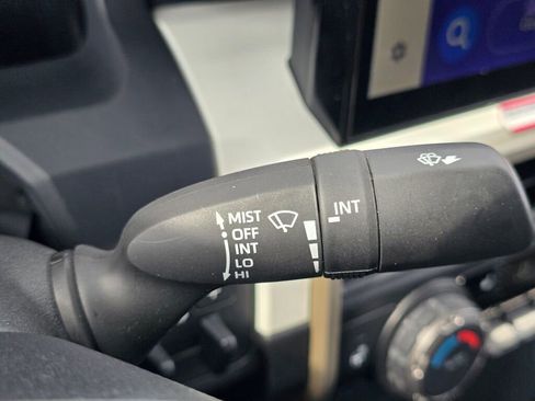 Used 2024 Toyota Tacoma TRD Off-Road image 30