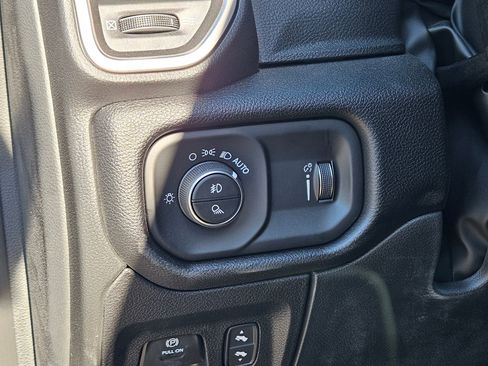 New 2025 RAM 1500 Big Horn image 17