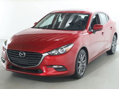 Used 2018 MAZDA MAZDA3 Touring FWD image 1