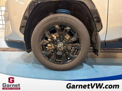 Used 2022 Toyota RAV4 XSE image 27