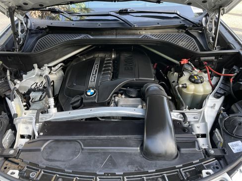 Used 2018 BMW X5 xDrive35i AWD/4WD image 34