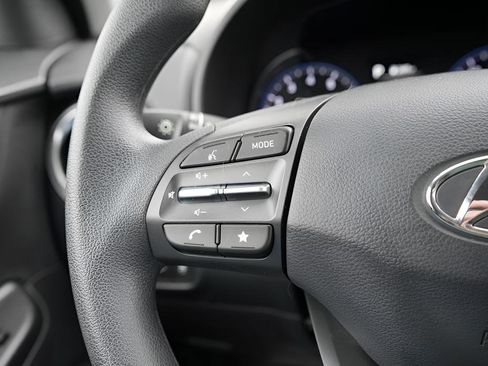 Certified 2023 Hyundai Kona SEL AWD/4WD image 23