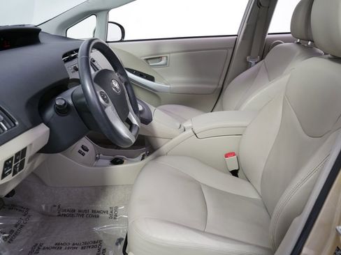 Used 2010 Toyota Prius Five FWD image 13