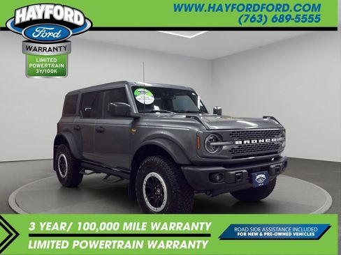 Used 2023 Ford Bronco Badlands w/ Sasquatch Package AWD/4WD image 7