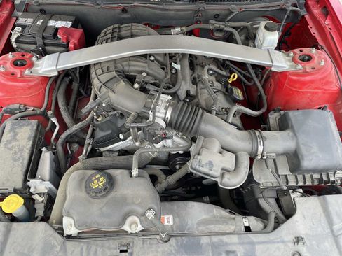 Used 2014 Ford Mustang Premium w/ Comfort Package RWD image 27