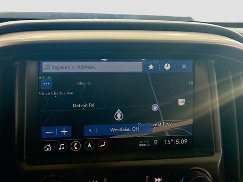 Used 2021 Chevrolet Colorado ZR2 image 14