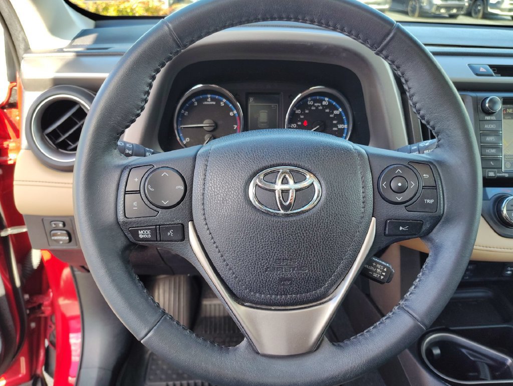 Used 2017 Toyota RAV4 Limited w/ Advanced Technology Package AWD/4WD image 17