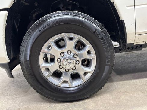 Used 2023 RAM 2500 Laramie image 41