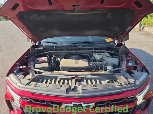 Used 2023 Chevrolet Silverado 1500 RST AWD/4WD image 16