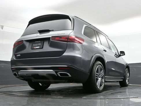 Used 2024 Mercedes-Benz GLS 450 4MATIC image 42