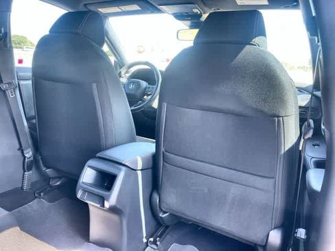 Used 2024 Honda HR-V Sport image 13