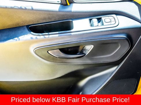 Used 2021 Mercedes-Benz Sprinter 2500 image 22