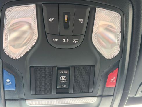 Used 2025 RAM 1500 Tradesman w/ Night Edition AWD/4WD image 16