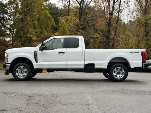New 2026 Ford F250 XLT image 6