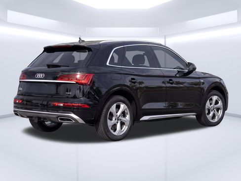 Used 2023 Audi Q5 2.0T Premium Plus w/ Premium Plus Package AWD/4WD image 4