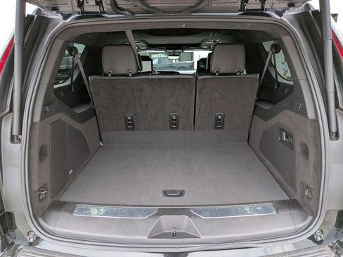 Used 2024 Cadillac Escalade ESV Sport Platinum w/ LPO, ONYX Package AWD/4WD image 21
