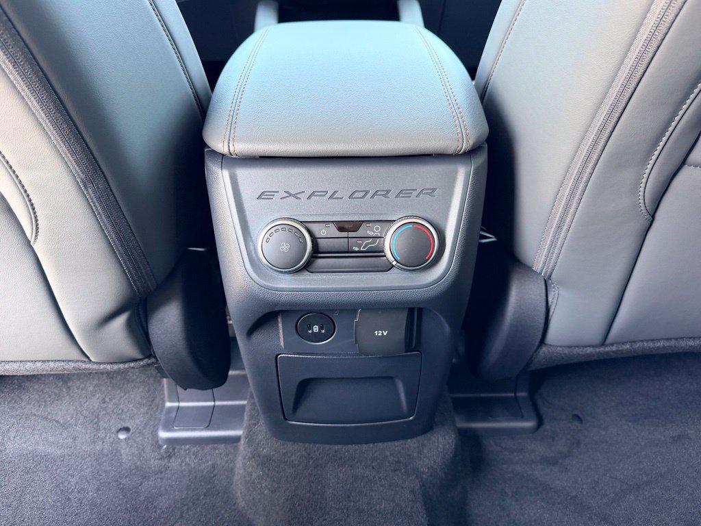 New 2026 Ford Explorer Active w/ Active Comfort Package RWD image 11