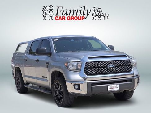 Used 2021 Toyota Tundra SR5 RWD image 2