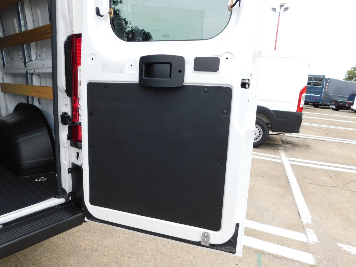Used 2025 RAM ProMaster 2500 w/ U-Haul Equipment Group FWD image 34