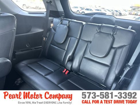 Used 2021 Ford Explorer XLT w/ Equipment Group 202A AWD/4WD image 23