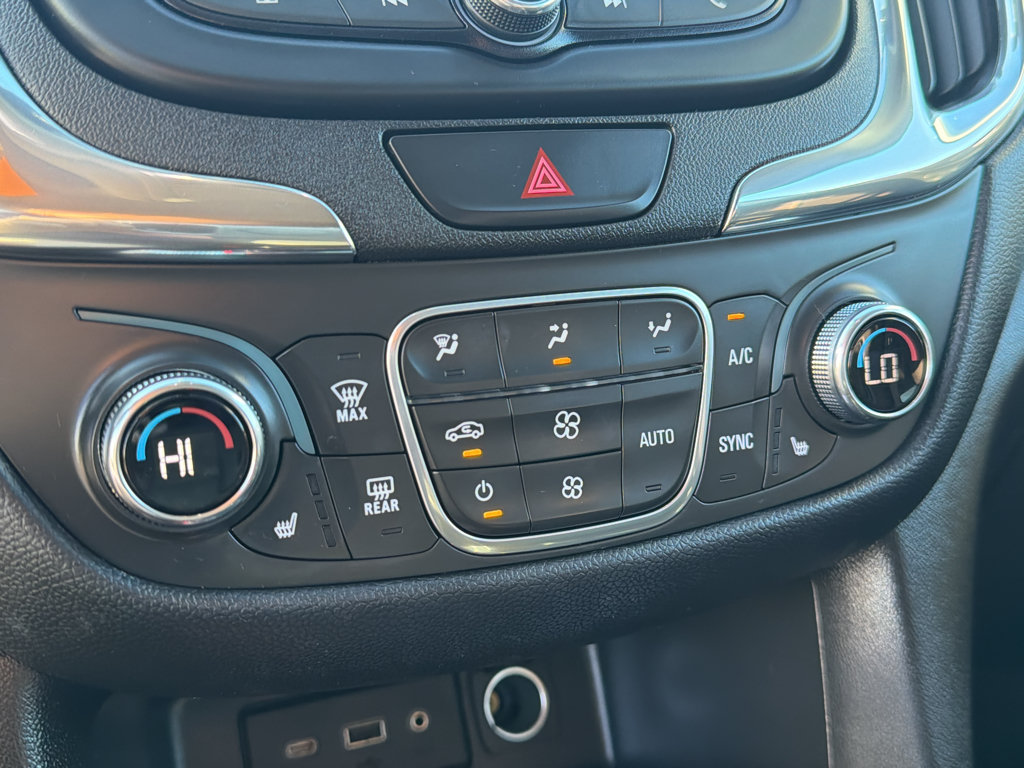 Used 2020 Chevrolet Equinox LT AWD/4WD image 21