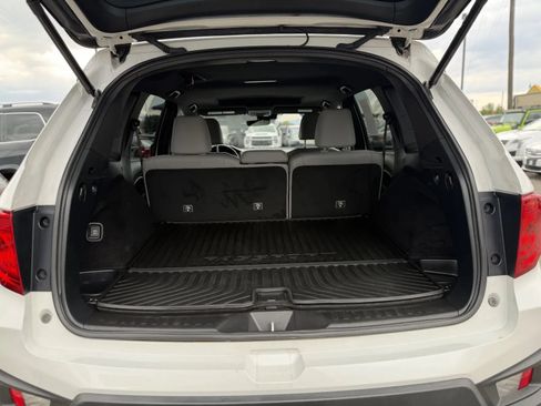Used 2023 Honda Passport EX-L image 16