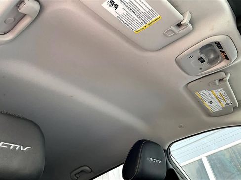 Used 2025 Chevrolet Trax ACTIV w/ Driver Confidence Package image 13