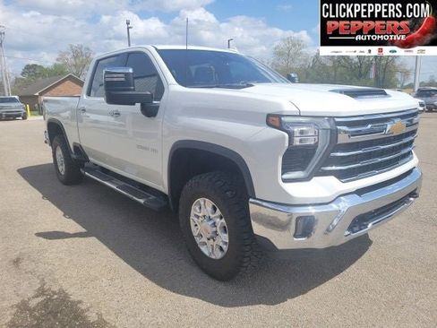Used 2024 Chevrolet Silverado 2500 LTZ w/ LTZ Convenience Package AWD/4WD image 7