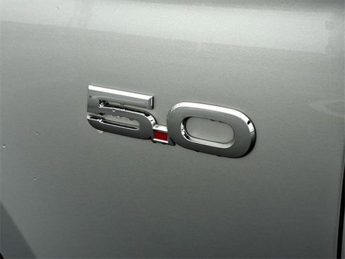 Used 2018 Ford Mustang GT Premium image 12