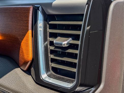 Used 2023 GMC Sierra 1500 Denali AWD/4WD image 41
