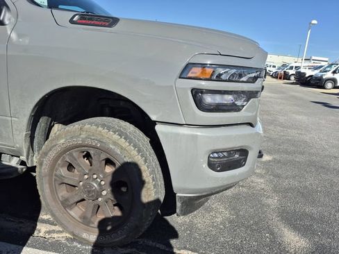 Used 2026 RAM 2500 Big Horn AWD/4WD image 5