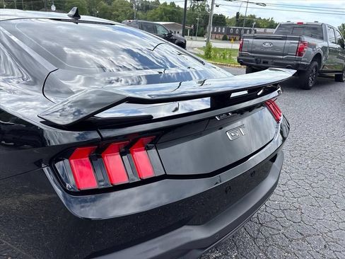Used 2024 Ford Mustang GT Premium w/ GT Performance Package RWD image 39