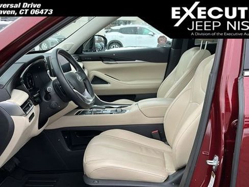 Used 2024 INFINITI QX60 Sensory image 9