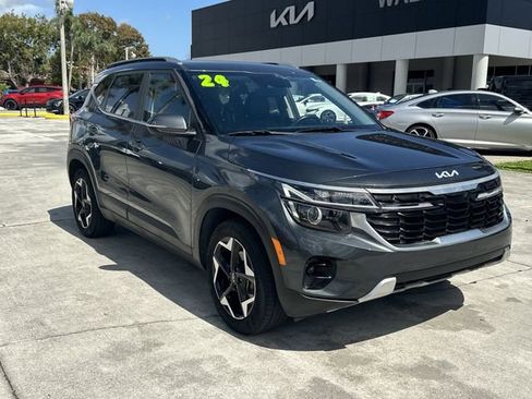 Certified 2024 Kia Seltos EX image 4