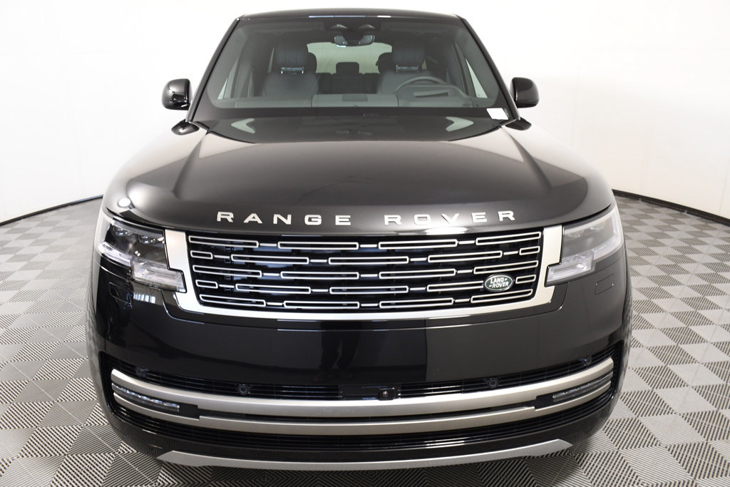New 2026 Land Rover Range Rover Long Wheelbase SE AWD/4WD image 10