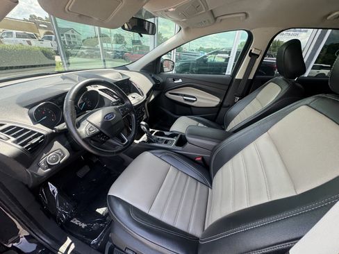 Used 2019 Ford Escape SEL FWD image 7