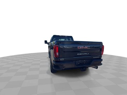 Used 2022 GMC Sierra 3500 Denali w/ Denali Ultimate Package AWD/4WD image 8