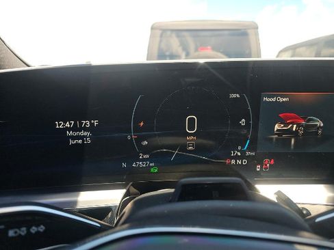 Used 2024 Cadillac Lyriq Sport AWD/4WD image 10