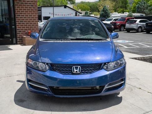 Used 2009 Honda Civic LX image 2