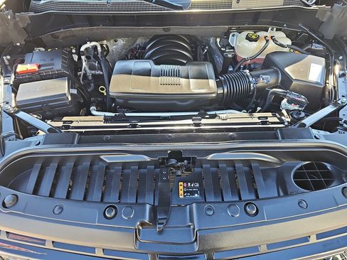 Used 2021 Chevrolet Silverado 1500 RST image 31