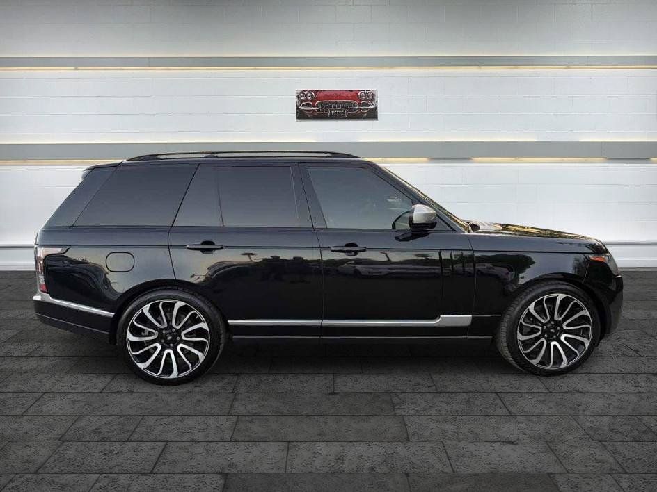 Used 2015 Land Rover Range Rover HSE AWD/4WD image 10