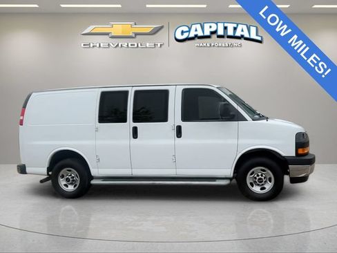Used 2024 GMC Savana 2500 w/ Driver Convenience Package RWD image 6