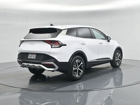 Used 2024 Kia Sportage EX image 31