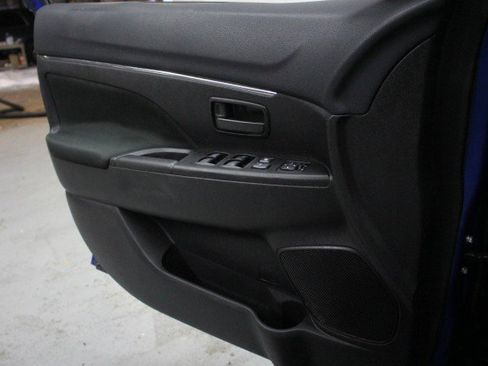 Used 2015 Mitsubishi Outlander Sport ES FWD image 19