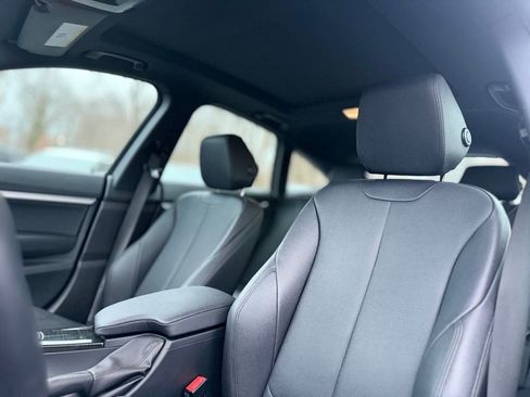 Used 2019 BMW 330i Gran Turismo xDrive 330 Gran Turismo i xDrive image 16