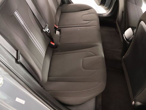 Used 2021 Hyundai Elantra SEL image 13