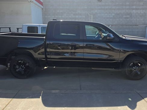 Used 2023 RAM 1500 Lone Star AWD/4WD image 3