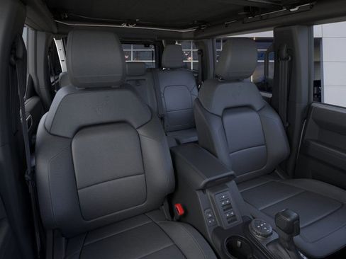 New 2025 Ford Bronco Outer Banks image 10