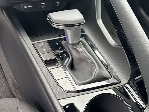 New 2025 Hyundai Elantra SEL image 30